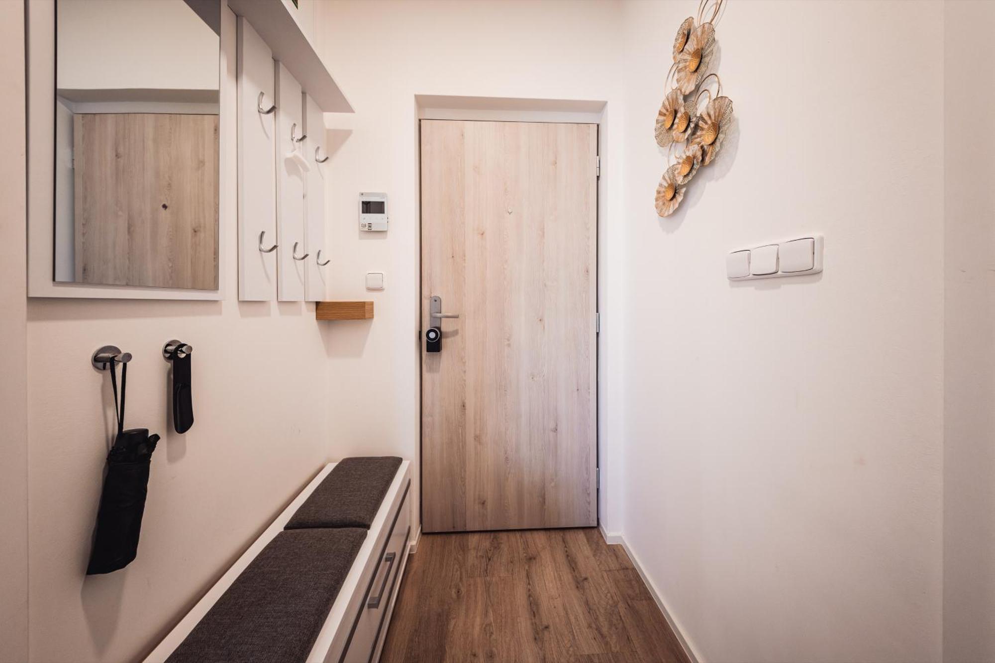 Ferienwohnung Rezidence Sadova Zlín Exterior foto